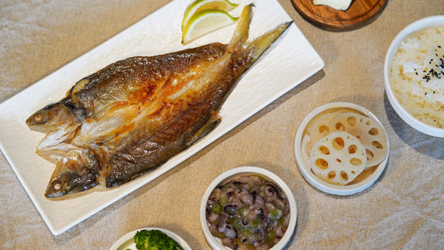 南風鹽漬午仔魚一夜干(附小菜 / 白飯 / 甜點)